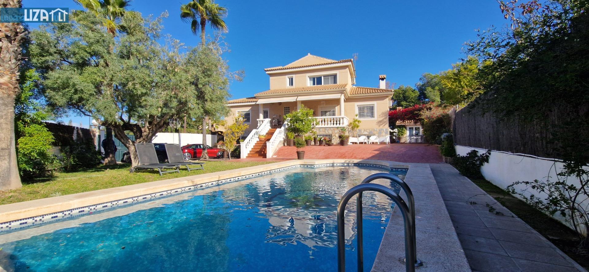 CHALET – 4 DORMITORIOS – SAN VICENTE DEL RASPEIG